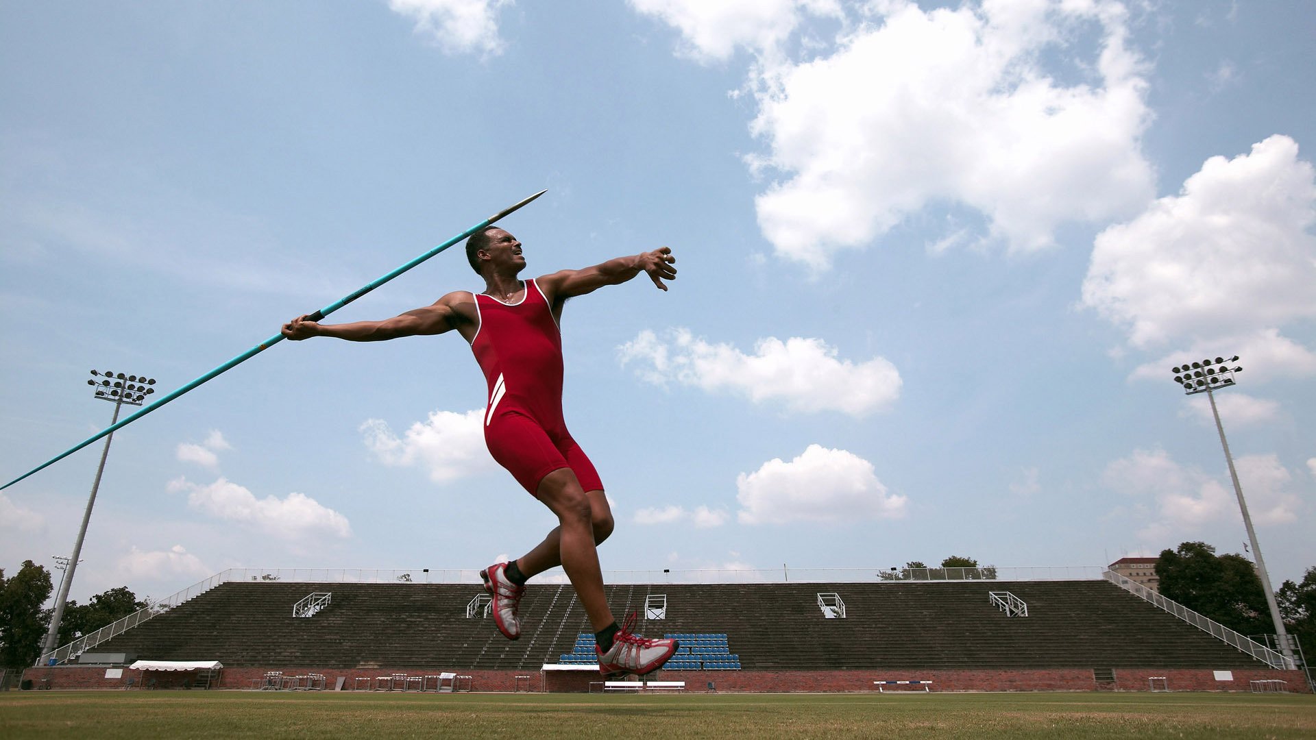 世界杯：各地医院统计“看球伤”“熬夜伤”病人增加